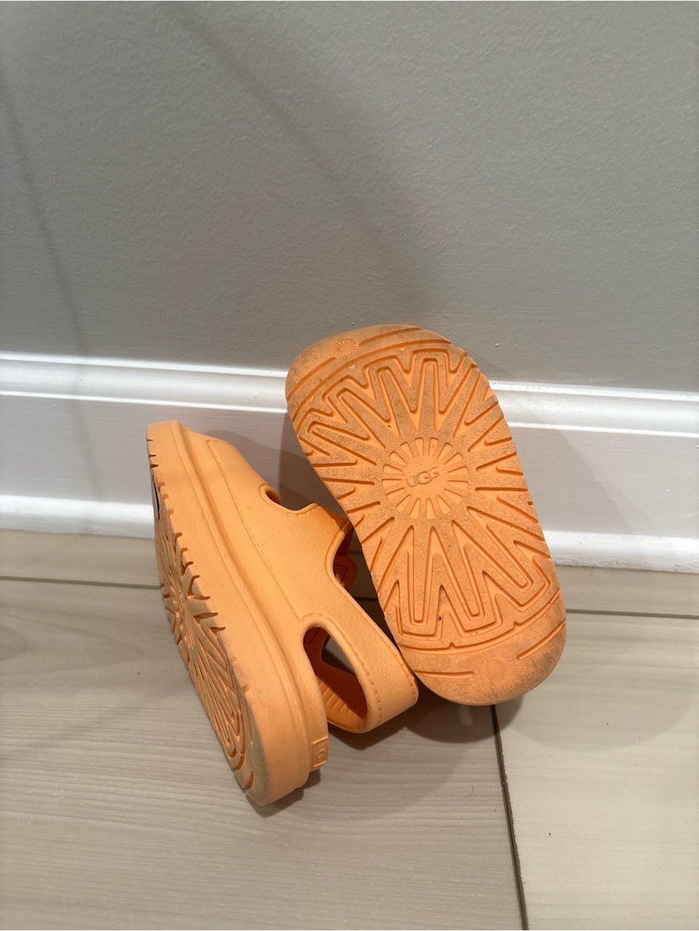 UGG Kids Peach-Orange Velcro Strap Sandals - Picture 4 of 4